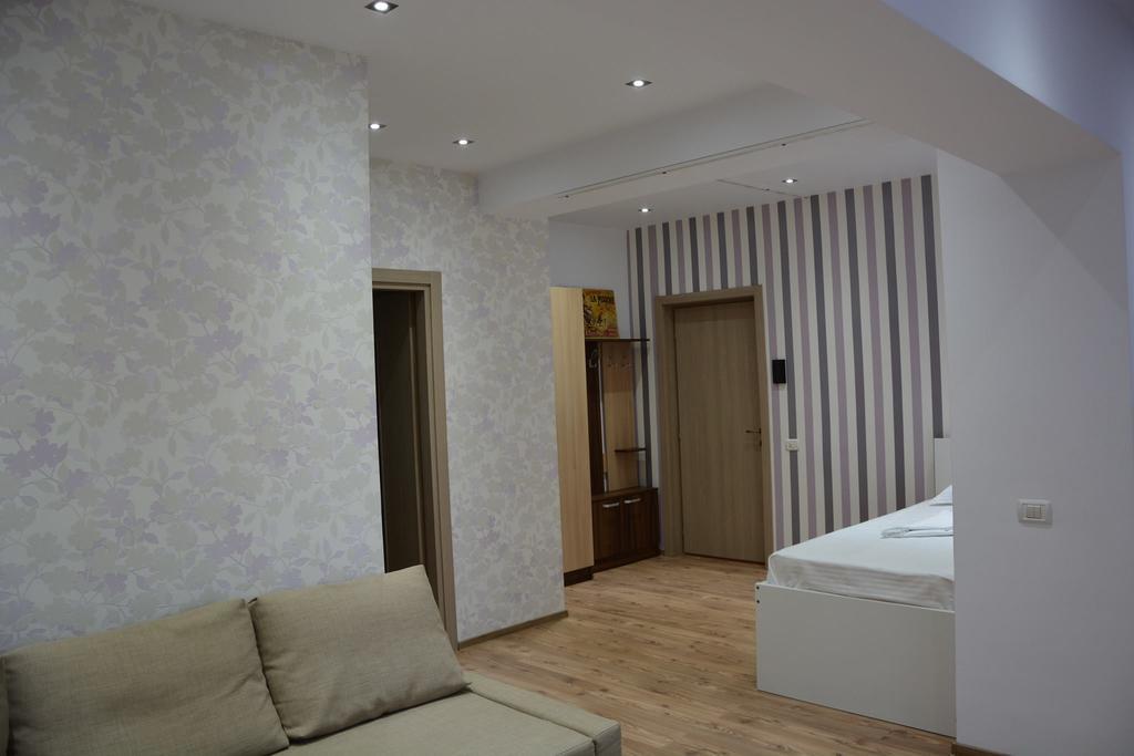 Comfort Aparthotel Constanta Exterior photo